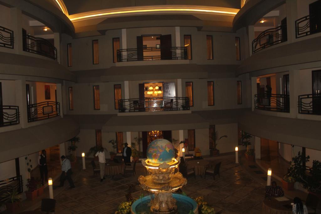 Hotel Lubumbashi Buitenkant foto