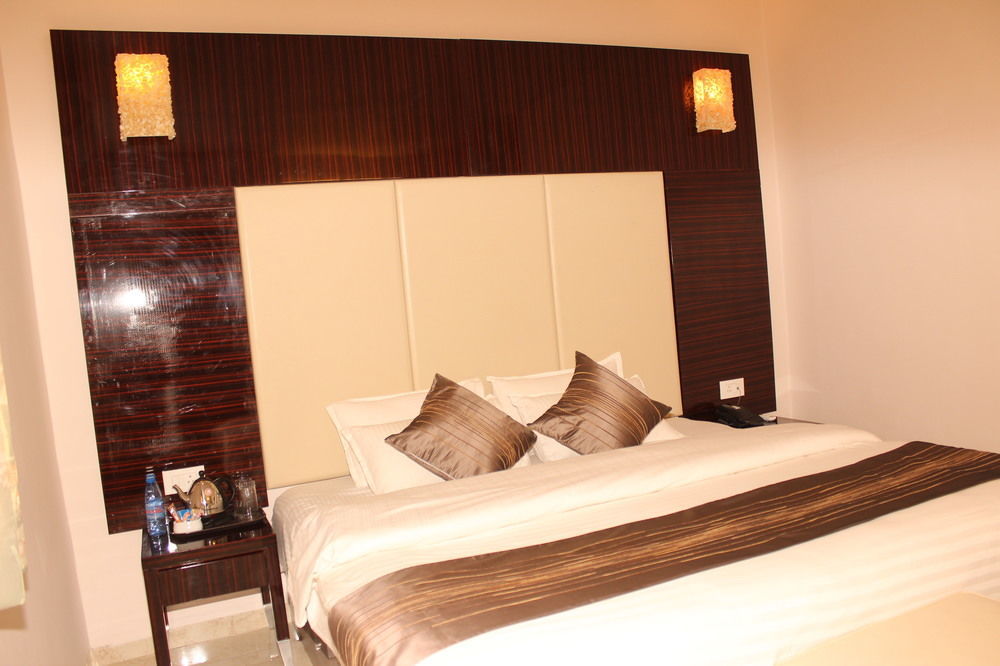 Hotel Lubumbashi Buitenkant foto