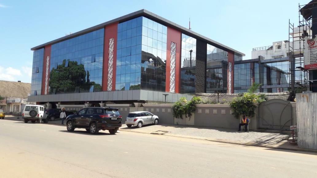 Hotel Lubumbashi Buitenkant foto