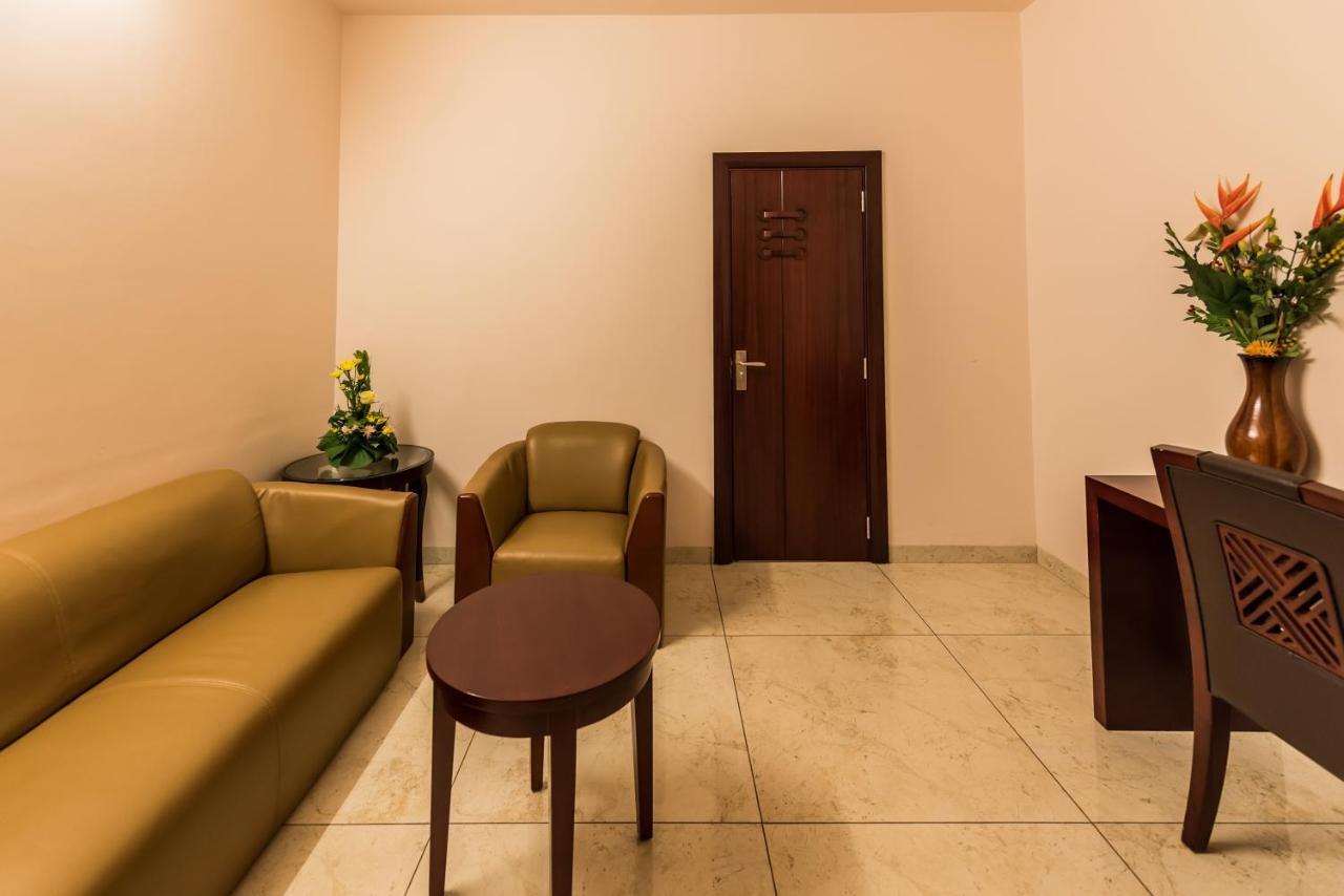 Hotel Lubumbashi Buitenkant foto